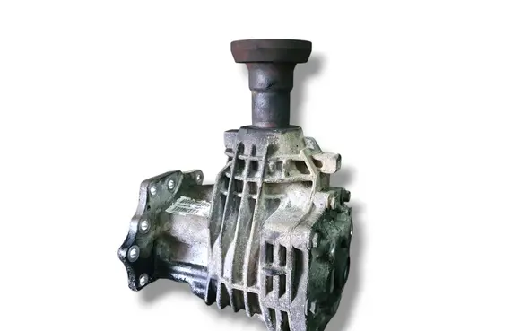 Gearbox transfer box case