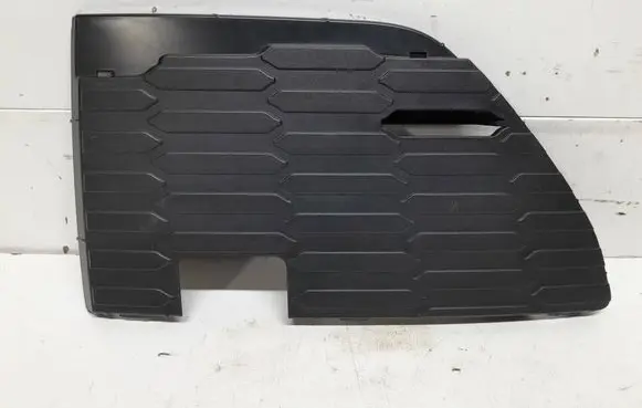 Audi Q7 4M Front bumper lower grill 4M0807152G