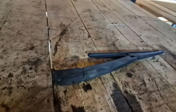 Toyota Corolla Verso E121 Rear wiper blade arm