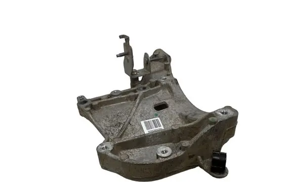 Jeep Renegade A/C compressor mount bracket 55283335 00552833350 B813