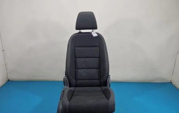 Volkswagen Touran I Front passenger seat IMPRK1588613
