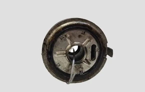 Nissan X-Trail T30 Engine oil radiator