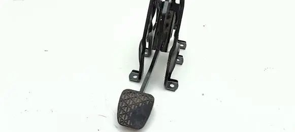 Mercedes-Benz Sprinter W907 W910 Brake pedal A9102900000