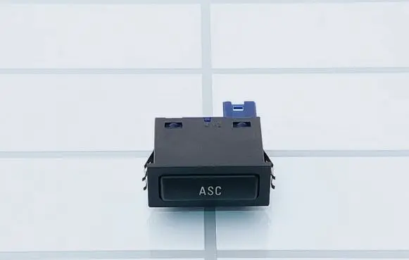 BMW 7 E38 Traction control (ASR) switch 03052310 8363694 459371