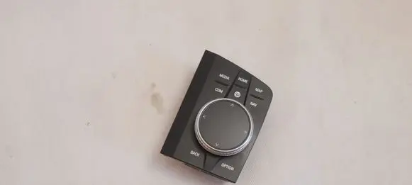 BMW 1 F40 Head unit multimedia control 5A32A42