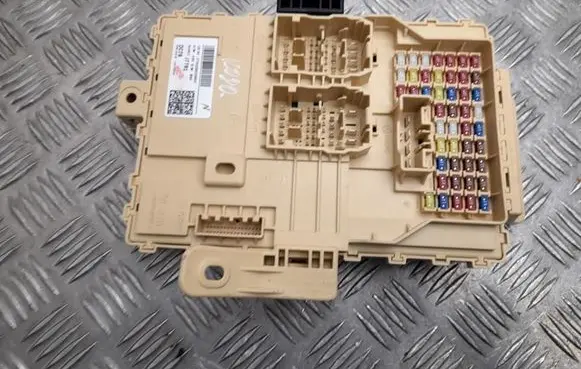 KIA Ceed Fuse box set 91957J7791