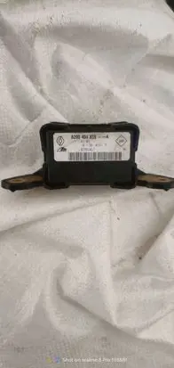 Renault Laguna II ESP acceleration yaw rate sensor 8200404858A