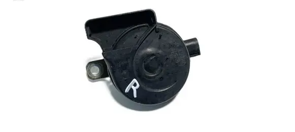 Skoda Octavia Mk3 (5E) Horn signal 5Q0951221A 35403