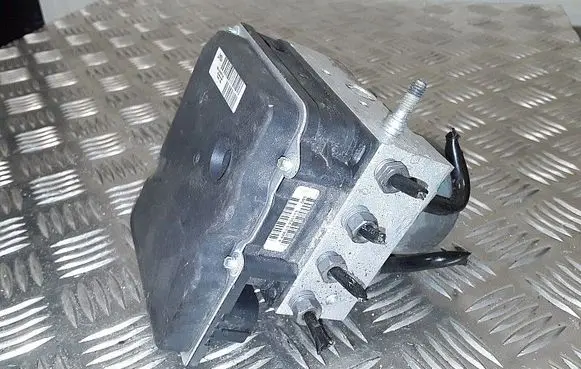 Peugeot RCZ ABS Pump 9676184780 0265951474