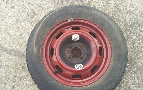 Peugeot 307 R15 spare wheel 