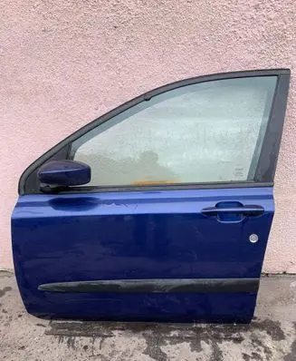 Fiat Stilo Front door