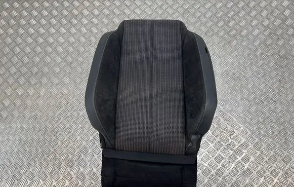 DS Automobiles 3 Crossback Front driver seat 20190208