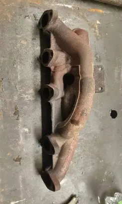 Volkswagen Multivan T4 Exhaust manifold 074253033G 074253033