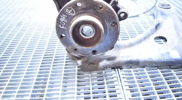 Citroen C3 Front wheel hub