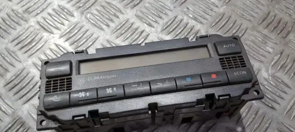 Volkswagen Golf IV Climate control unit 3b1907044h
