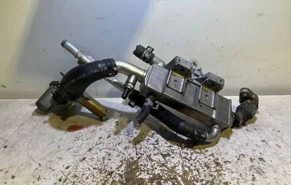Dodge Durango EGR valve cooler 05281255AJ