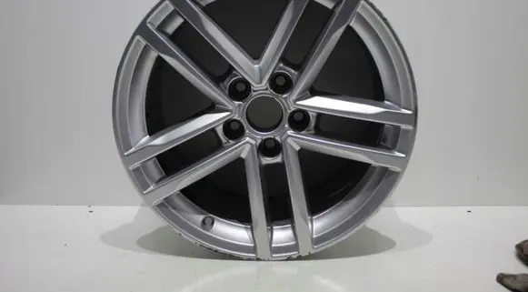 Audi TT TTS RS Mk3 8S R17 alloy rim 8s0601025a