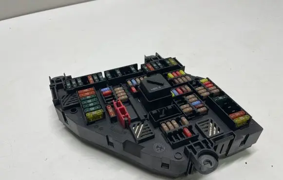 BMW 7 F01 F02 F03 F04 Fuse box set 9151322
