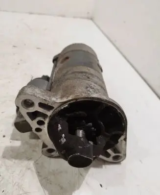 Mazda 6 Starter motor m002t88671