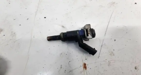Mercedes-Benz A W169 Fuel injector A0000789023