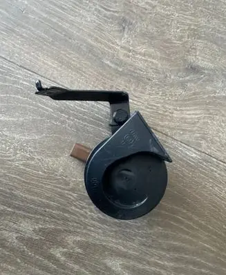 Renault Austral Horn signal 256107051R