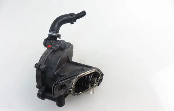 Volkswagen Transporter - Caravelle T4 Vacuum pump 075145100
