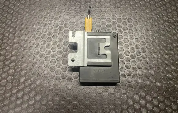Volkswagen Touran I Auxiliary heating control unit/module 4F0909509 101B10304 98067261