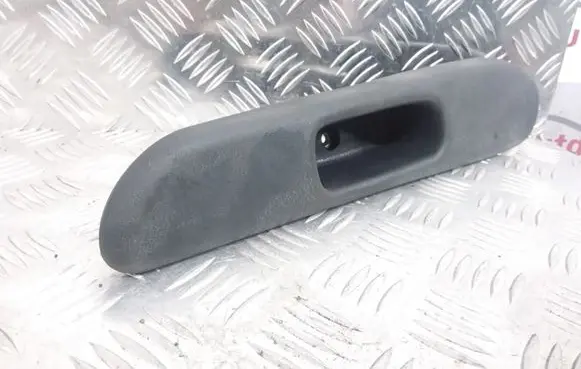 Toyota Avensis T220 Rear door handle trim 7425205020