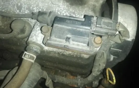 Suzuki Alto High voltage ignition coil 83e13711