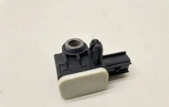 Volvo XC60 Airbag deployment crash/impact sensor 31334336