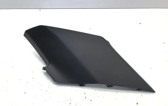(D)pillar trim (top)