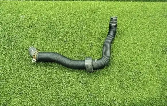 Opel Vivaro Engine coolant pipe/hose 416968R