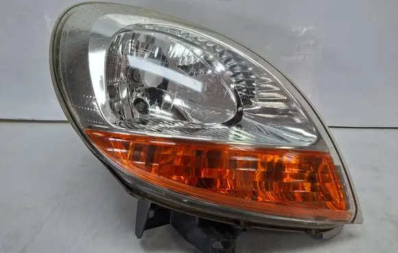 Renault Kangoo I Headlight/headlamp S27647875 8200150617