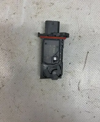 BMW X4 G02 Mass air flow meter 8580022