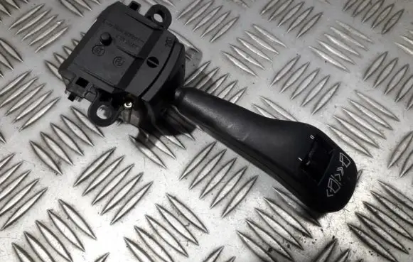 BMW 3 E46 Wiper control stalk 8363669 01204020