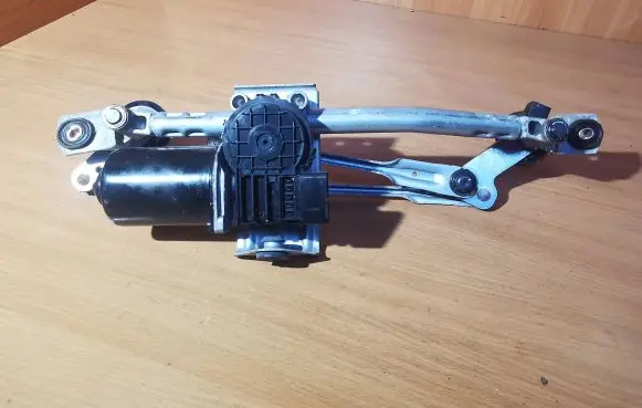 KIA Picanto Front wiper linkage and motor 98100G6000