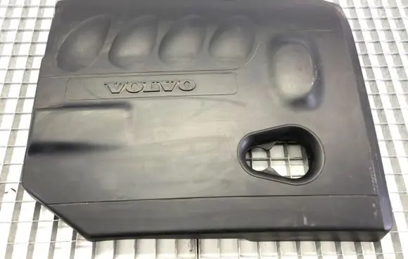 Engine cover (trim)