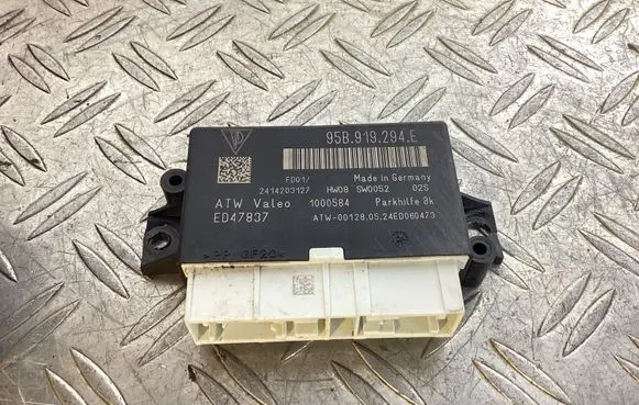 Porsche Macan (95B) Parking PDC control unit/module 95B919294E