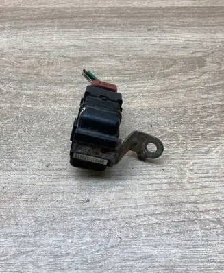 Proton Persona I (C95, C96, C97, C98, C99) Air pressure sensor E1T16371
