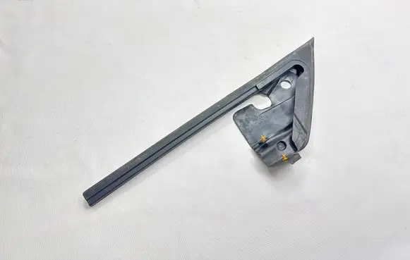 Tesla Model Y Rubber seal front coupe door 150006700B