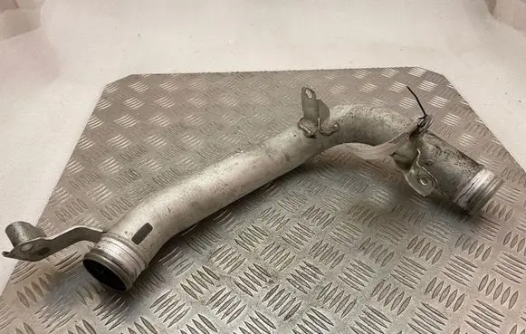 Volvo XC90 Intercooler hose/pipe 31370288