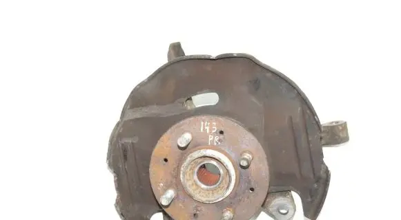 Honda Insight Front wheel hub