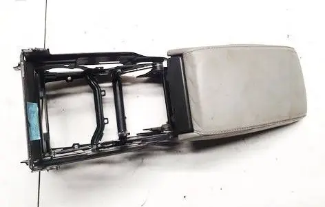 Skoda Octavia Mk2 (1Z) Armrest 10864207k88 8102337