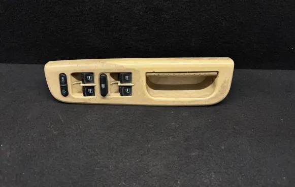 Volkswagen PASSAT B5.5 Electric window control switch 1J4959857