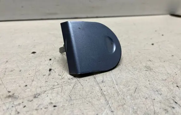 Opel Zafira A Front tow hook cap/cover 90580633