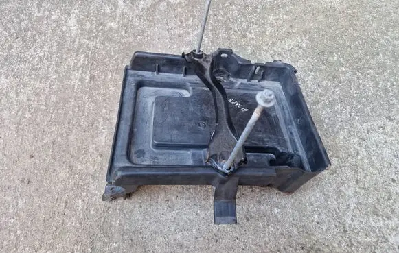 Ford Explorer V Battery tray AG1310723AF