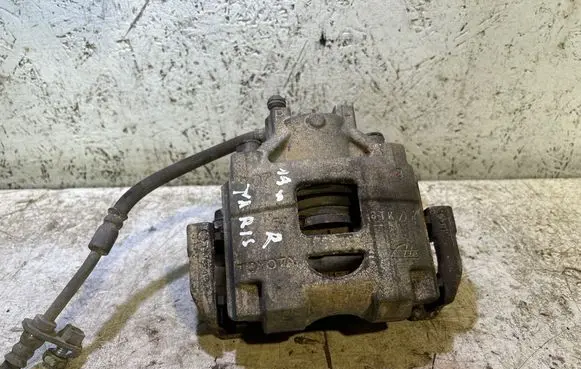 Toyota Yaris Front brake caliper