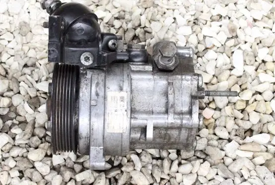 BMW 7 E65 E66 Power steering pump 6760070 6765307 6755843