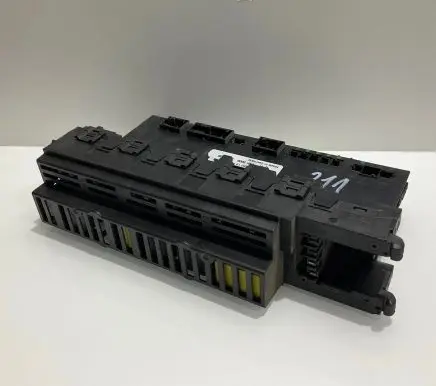 Mercedes-Benz E W211 SAM control unit 2115455601 5DK00804757 A2115455601