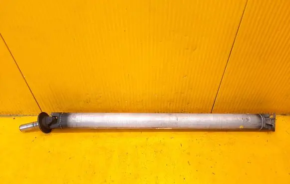 Nissan NP300 Rear driveshaft/prop shaft 373004JA0B